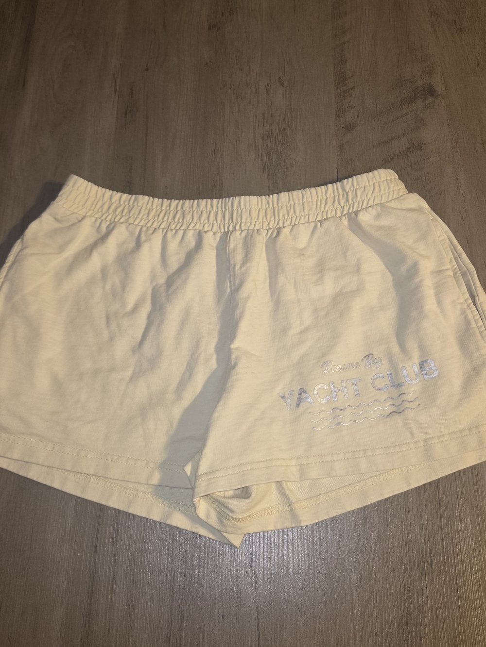 Forever 21 Cream Yacht Club Athletic Lounge Shorts